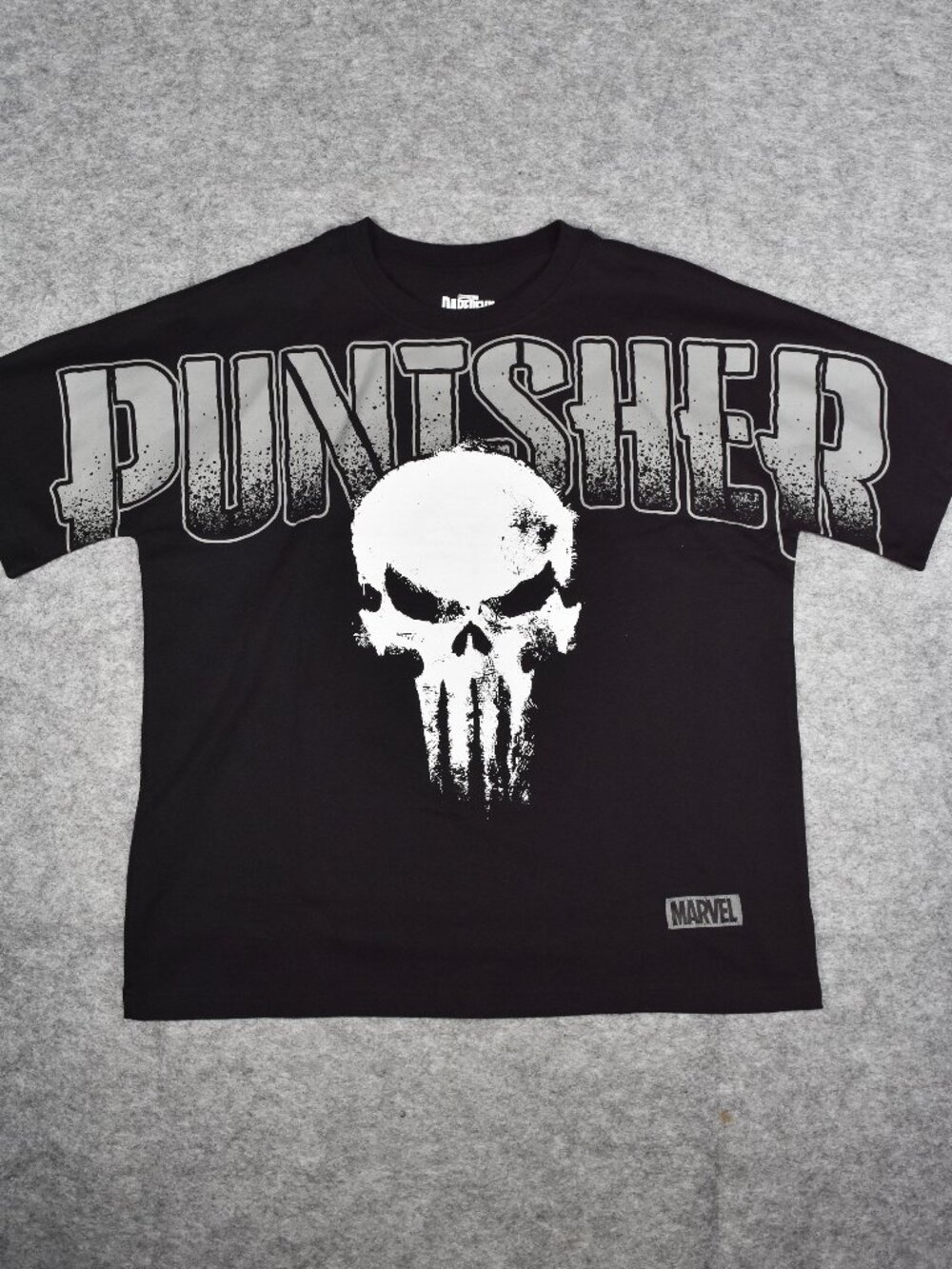 NWOT Marvel Punisher Logo Retro Skull Symbol Graphic T-Shirt Men's Size Large